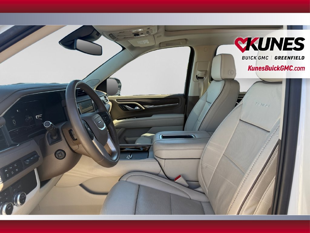 Used 2023 GMC Yukon XL Denali AWD/4WD image 20