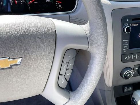Used 2017 Chevrolet Traverse LS image 17