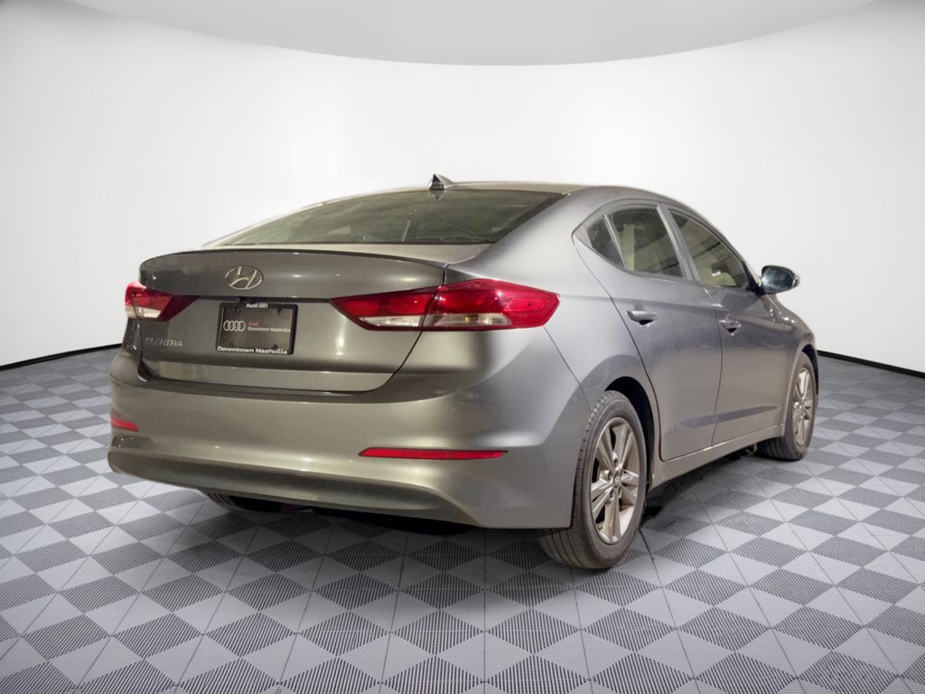 Used 2018 Hyundai Elantra Value Edition w/ Cargo Package FWD image 9