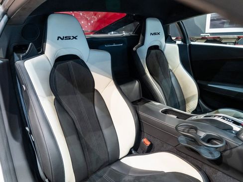 Used 2022 Acura NSX Type S AWD/4WD image 34