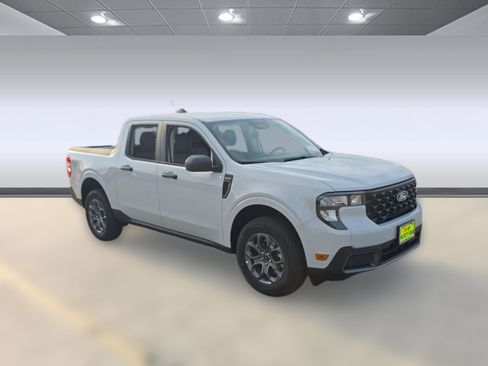 New 2026 Ford Maverick XLT image 5