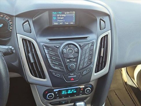 Used 2012 Ford Focus SEL FWD image 13