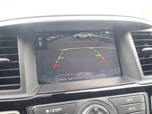 Used 2019 Nissan Pathfinder SV w/ SV All Weather Package AWD/4WD image 16