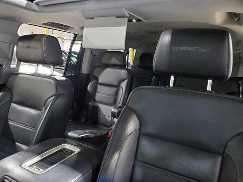 Used 2017 GMC Yukon XL Denali w/ Open Road Package AWD/4WD image 50