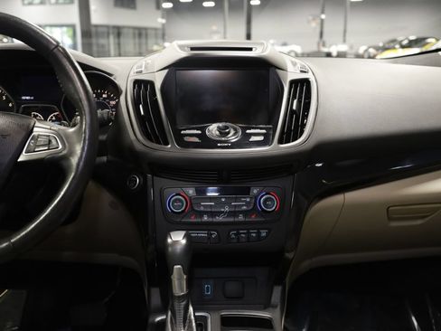 Used 2017 Ford Escape Titanium w/ Equipment Group 301A AWD/4WD image 28