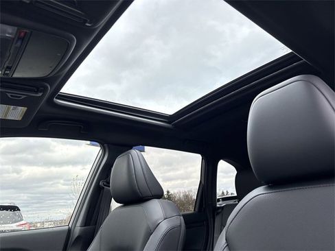 New 2025 Subaru Forester Limited image 27