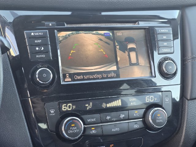 Used 2019 Nissan Rogue SL FWD image 11