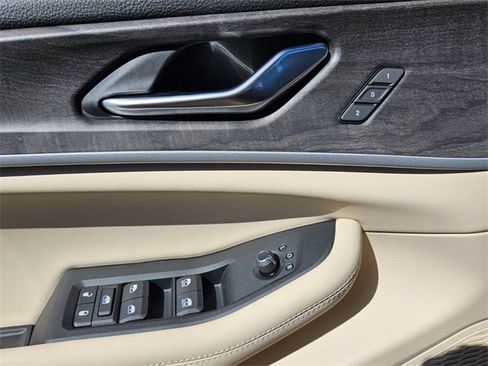 New 2025 Jeep Grand Cherokee Limited w/ Luxury Tech Group II image 33