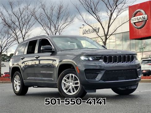 Used 2025 Jeep Grand Cherokee Laredo X image 6