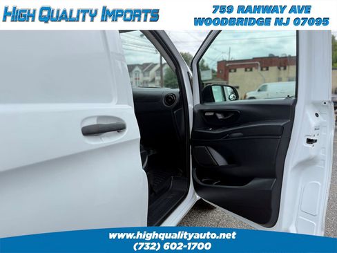 Used 2021 Mercedes-Benz Metris image 20