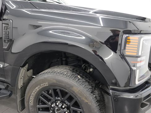 Used 2021 Ford F350 Lariat AWD/4WD image 24