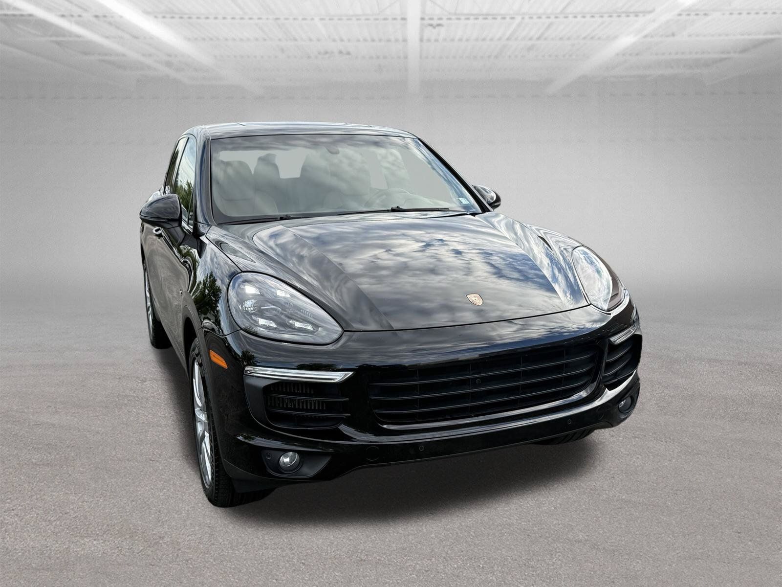 Used 2015 Porsche Cayenne Diesel AWD/4WD image 13