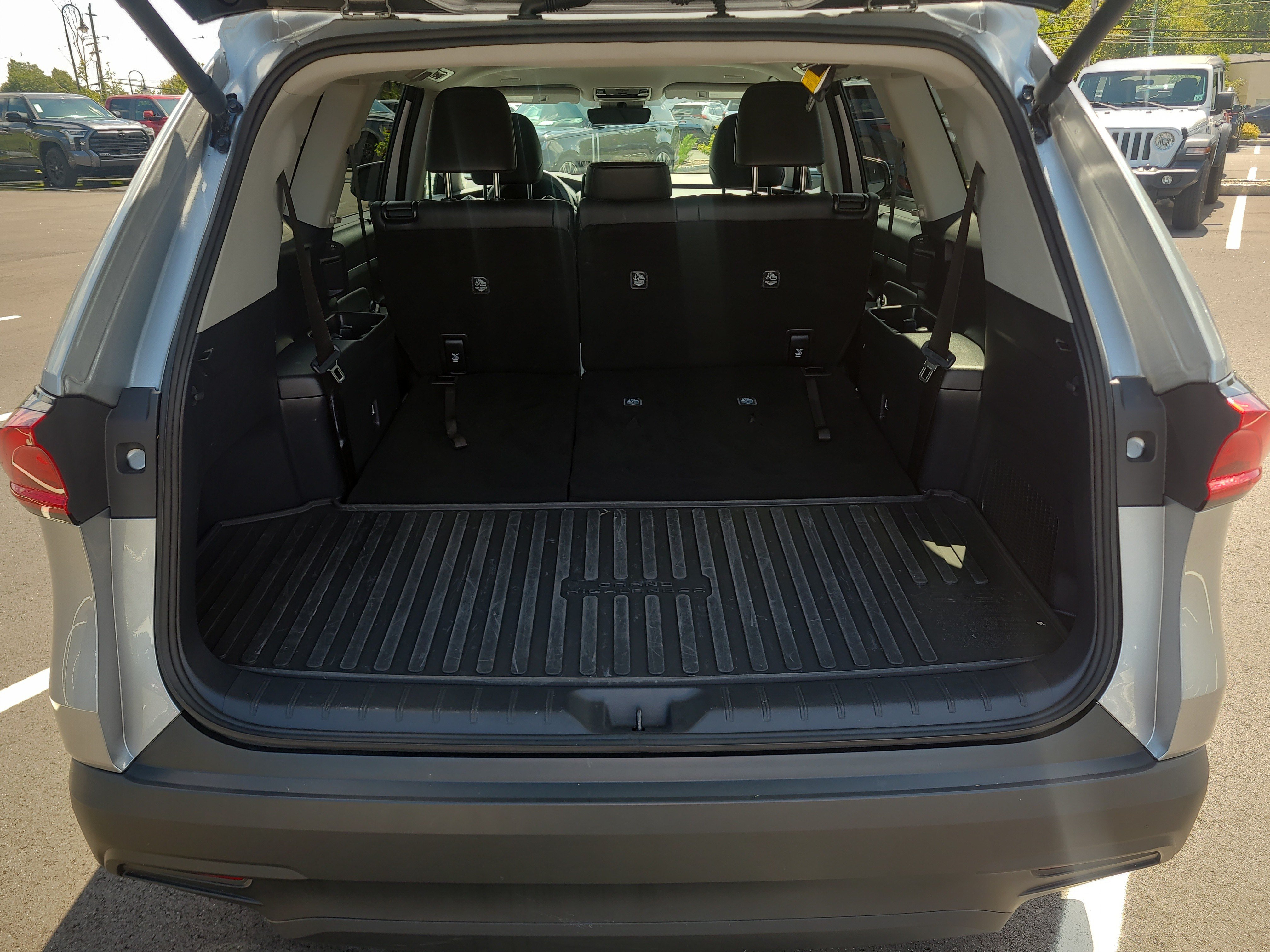 Certified 2026 Toyota Grand Highlander AWD Hybrid image 30