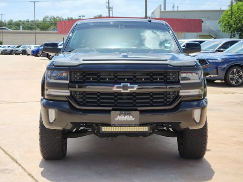 Used 2017 Chevrolet Silverado 1500 LT w/ All Star Edition AWD/4WD image 2