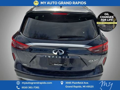 Used 2019 INFINITI QX50 Luxe w/ Navigation Package image 6