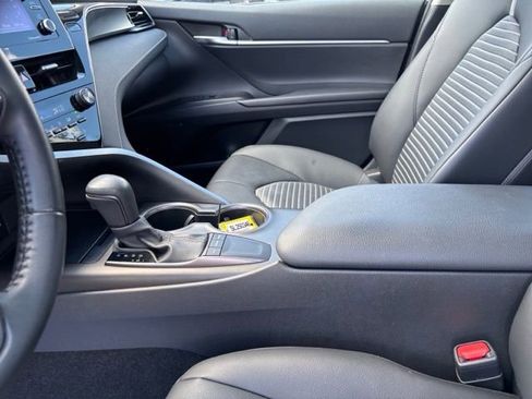 Used 2023 Toyota Camry SE w/ Convenience Package FWD image 20