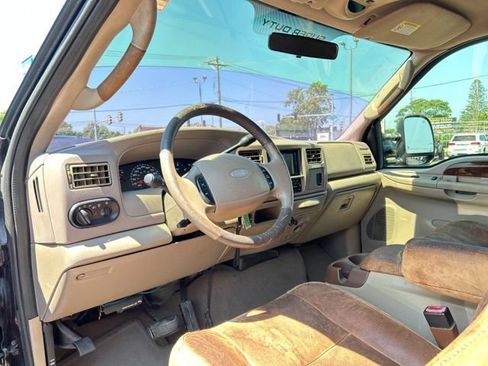 Used 2004 Ford F250 King Ranch AWD/4WD image 49