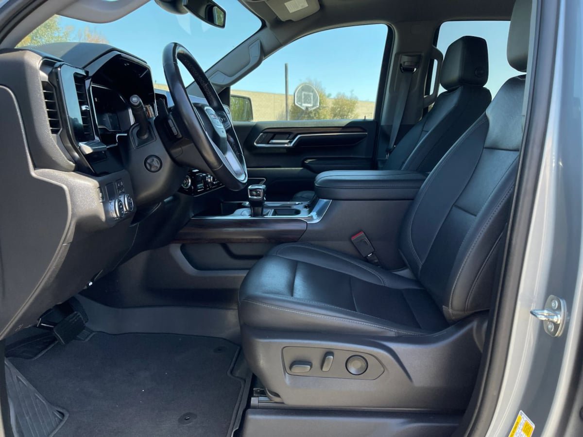 Used 2023 GMC Sierra 1500 SLT w/ SLT Premium Plus Package RWD image 22