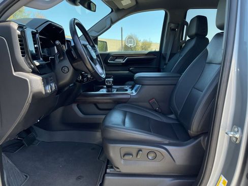 Used 2023 GMC Sierra 1500 SLT w/ SLT Premium Plus Package RWD image 22