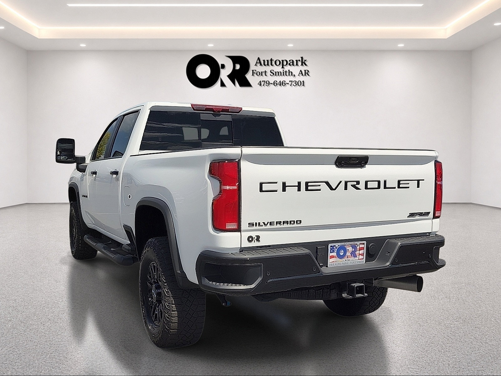 Used 2026 Chevrolet Silverado 2500 ZR2 AWD/4WD image 4