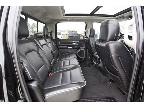 Used 2022 RAM 1500 Laramie w/ Laramie Southwest Edition image 10