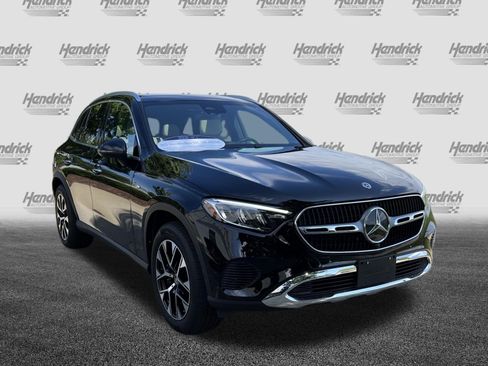 Certified 2025 Mercedes-Benz GLC 350e 4MATIC image 2
