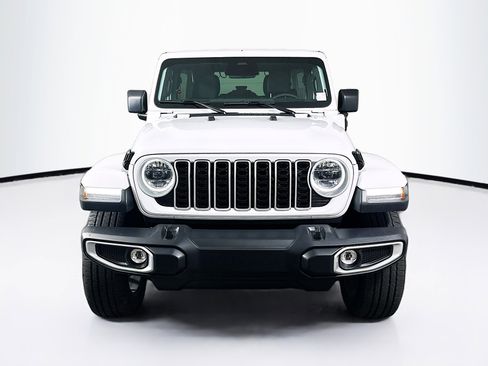 Used 2025 Jeep Wrangler Sahara w/ Safety Group image 2