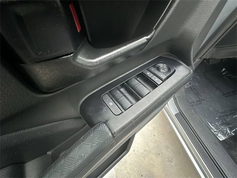 Used 2025 Toyota Tacoma SR5 image 15