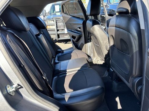 Used 2019 Buick Encore Preferred image 11