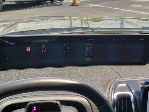Certified 2025 Ford Expedition Tremor AWD/4WD image 32