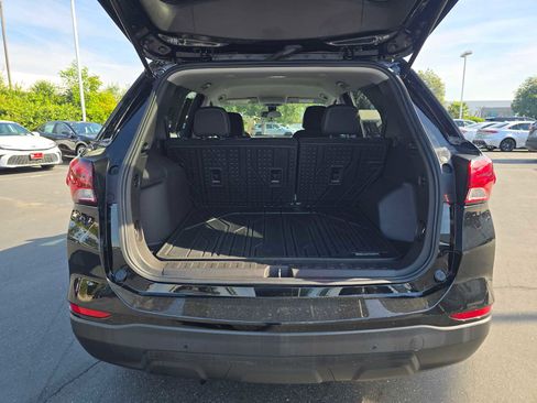 Used 2024 Chevrolet Equinox LS w/ LS Convenience Package image 15
