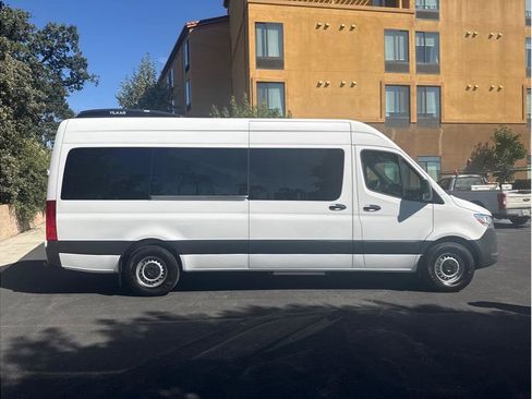 Used 2024 Mercedes-Benz Sprinter 2500 w/ Acoustic Package image 6