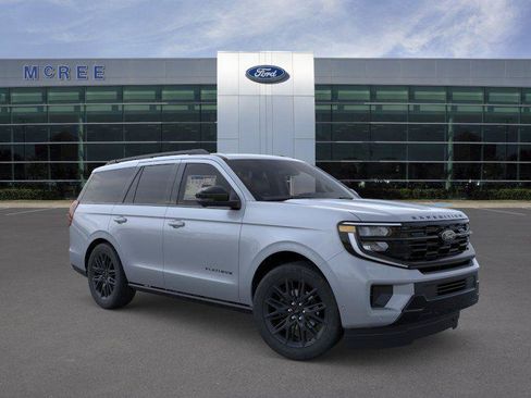 New 2026 Ford Expedition Platinum w/ Stealth Appearance Package AWD/4WD image 7