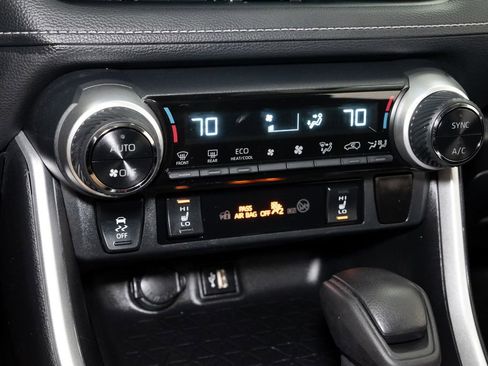 Used 2024 Toyota RAV4 AWD Hybrid w/ Weather Package image 17