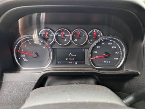Used 2021 Chevrolet Silverado 1500 LT Trail Boss w/ Convenience Package II AWD/4WD image 31