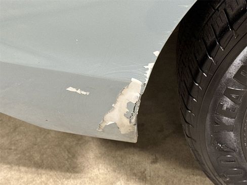 Used 2016 Toyota Sienna LE image 28