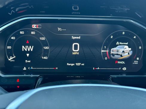 New 2026 GMC Sierra 1500 SLE image 28