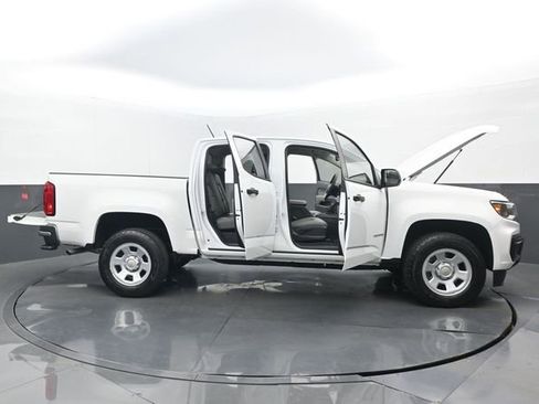 Used 2022 Chevrolet Colorado W/T image 31