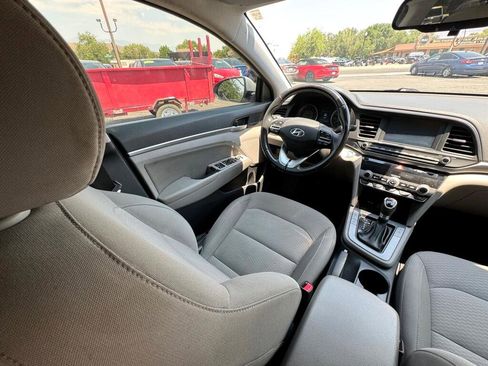 Used 2019 Hyundai Elantra Value Edition image 13