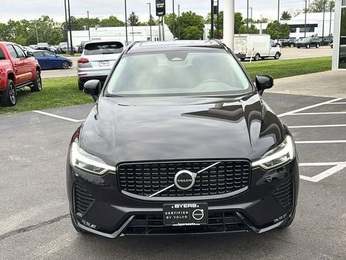 Certified 2025 Volvo XC60 B5 Core AWD/4WD image 5
