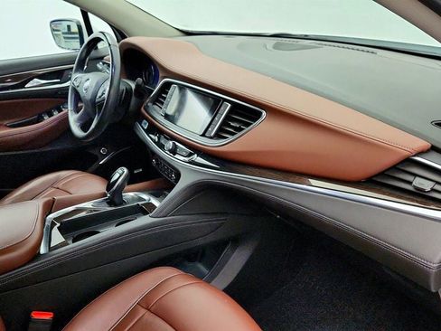 Used 2021 Buick Enclave Avenir w/ Avenir Technology Package image 27