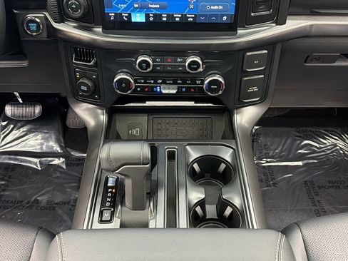Used 2025 Ford F150 Lariat w/ Equipment Group 502A High AWD/4WD image 32