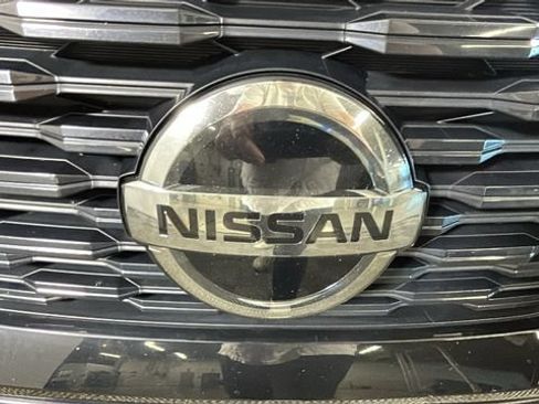 Used 2021 Nissan Rogue S AWD/4WD image 8