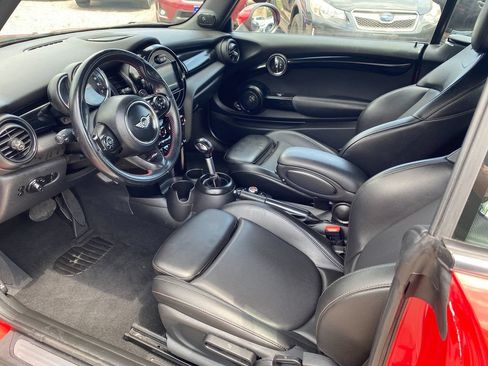 Used 2019 MINI Cooper S FWD image 11