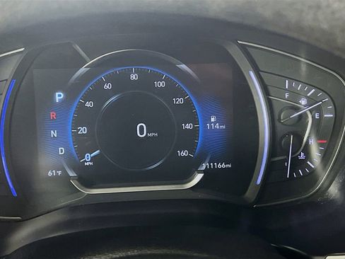 Used 2019 Hyundai Santa Fe SEL image 13