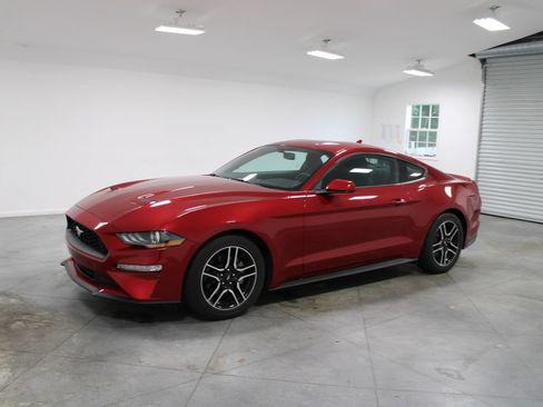 Used 2020 Ford Mustang Coupe w/ Equipment Group 101A RWD image 4