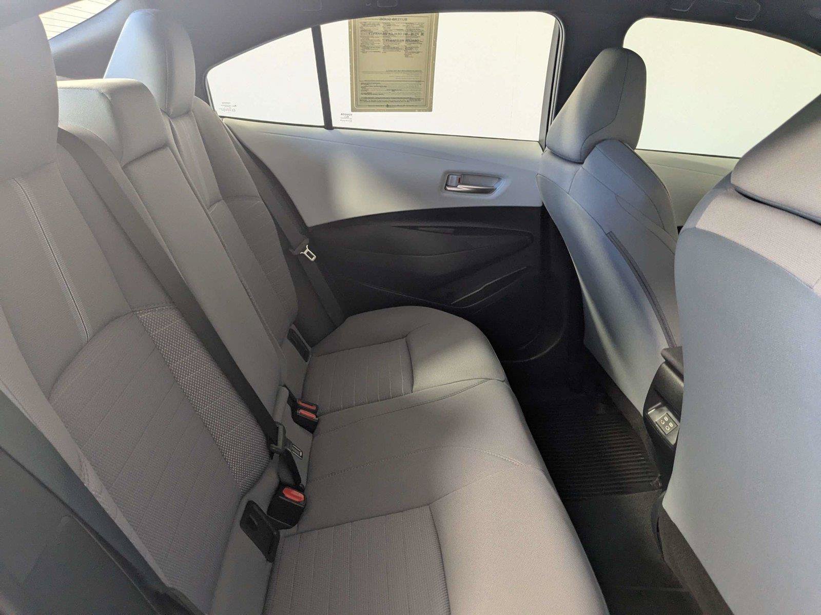 Certified 2026 Toyota Corolla SE w/ SE Package FWD image 28