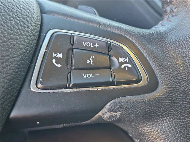Used 2018 Ford Escape Titanium w/ Ford Safe & Smart Package AWD/4WD image 16