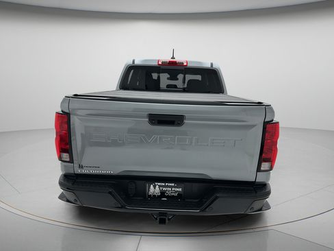 Used 2024 Chevrolet Colorado Trail Boss w/ Technology Package AWD/4WD image 4