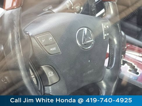 Used 2011 Lexus LS 460 L w/ Luxury Pkg image 18